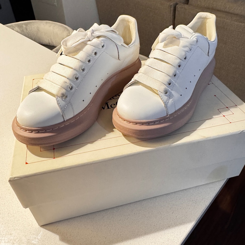 Alexander McQueen Sneakers